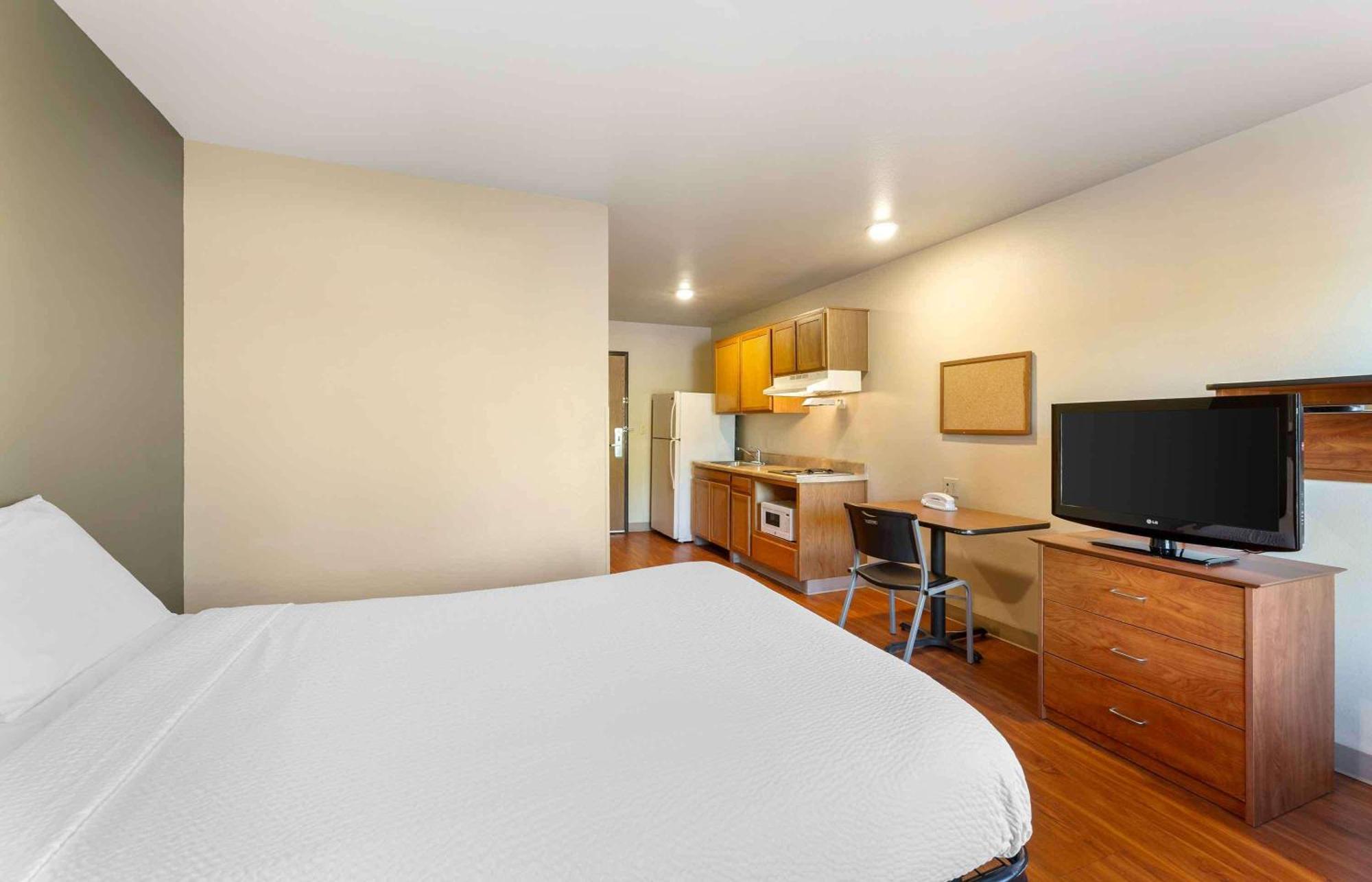 Extended Stay America Select Suites - Akron - South Portage Lakes ภายนอก รูปภาพ